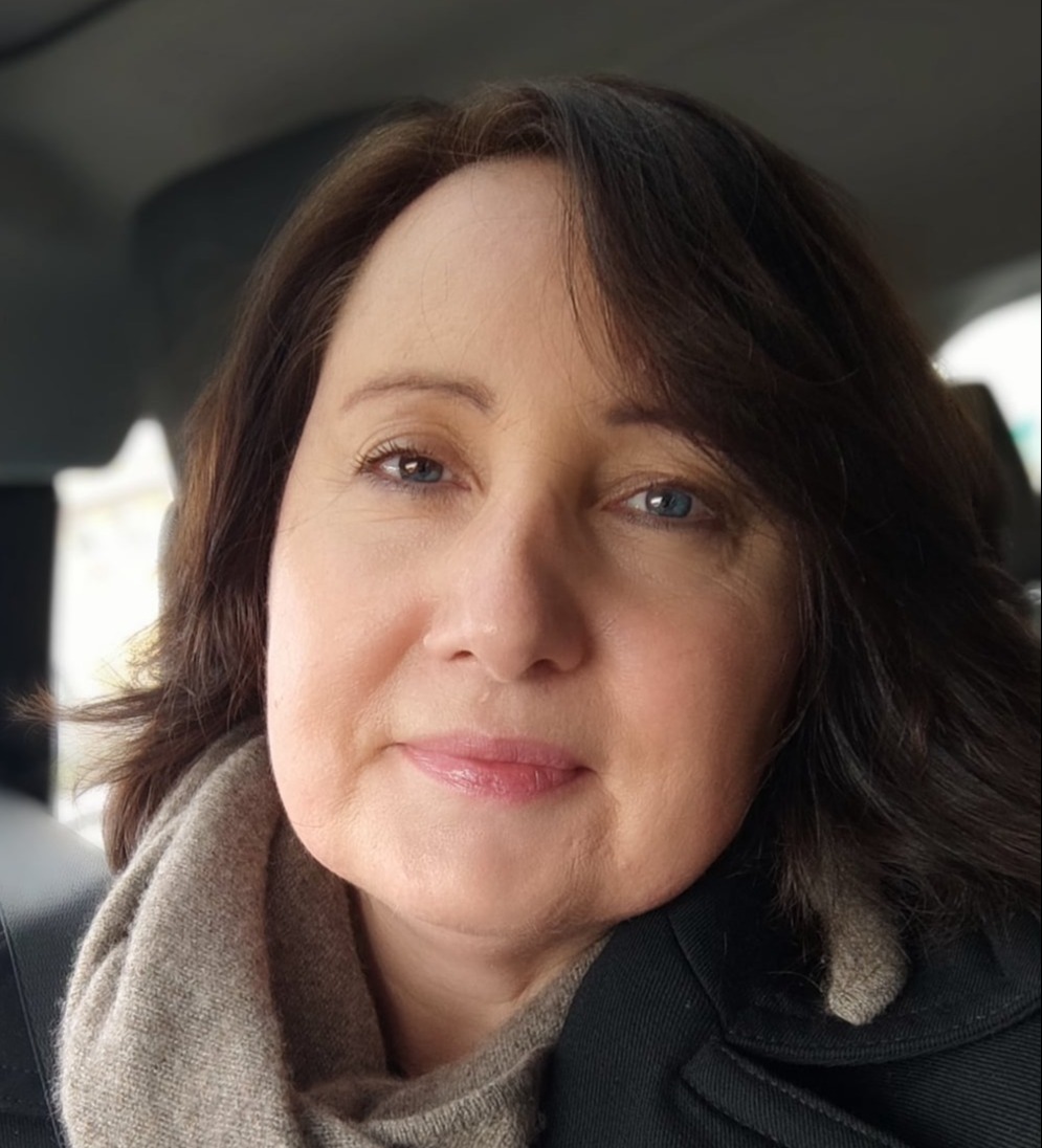 Sabine Fiedler, Kundenberatung und Finanzen